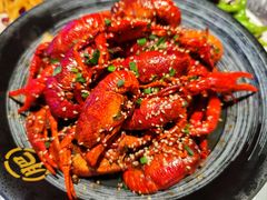 -肥肥虾庄·金牌油焖大虾(杨园滨江时代walk店)