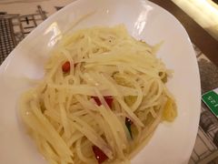 -十二饭点·川菜(北站圆融店)