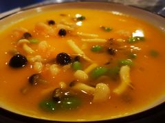 -渝人制造创意餐厅