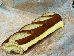 黄油碱水包-OUR Bakery(SKP-S店)