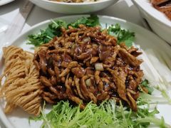 -小桃红·东北菜·春饼烤鸭(南阳湖街店)