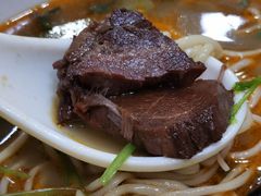 -金杨拉面王小吃面馆·牛三宝面·红烧牛肉粉