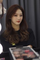 -艾米丽婚纱礼服