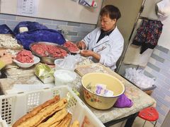 油条-张阿三馄饨店