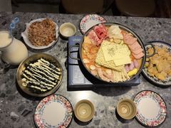 部队锅-七星布车休闲料理店