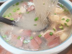 -老新隆牛肉锅贴(新街口店)