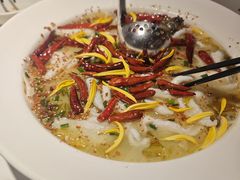 -江渔儿酸菜鱼(万科东荟城店)