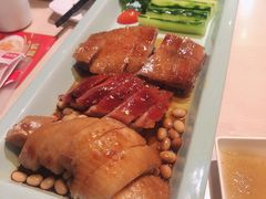 避风塘の烧味拼盘-避风塘(宝山万达店)