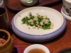 大珠小珠落玉盘-映水芙蓉(上海万象城店)