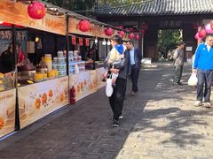 -汇龙潭