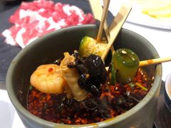 -红鼎豆捞·非遗鲍皇汤火锅(宝丰路店)