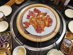 -老渔家·白族·石板烧·野生菌火锅(古城中心店)