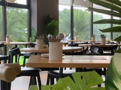 -必胜客(WOW象山涌金广场店)