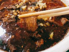 水煮肉片-杨记小炒老店