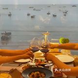涠洲岛的静也海景定制餐厅的环境太棒了！