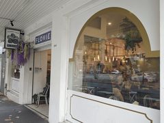 -FLOVIE FLORIST CAFE
