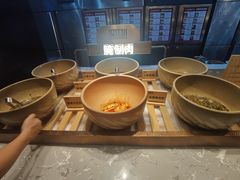 -山焱·炭火自助烤肉(周浦万达店)