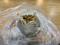 -白玉兰食品(中山公园龙之梦店)