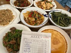 -湘缘道客•湘缘饭店·25年湘菜馆(古墩路店)