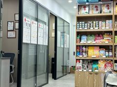 -四月宠物医院·猫专科·心脏专科·内科(转塘店)