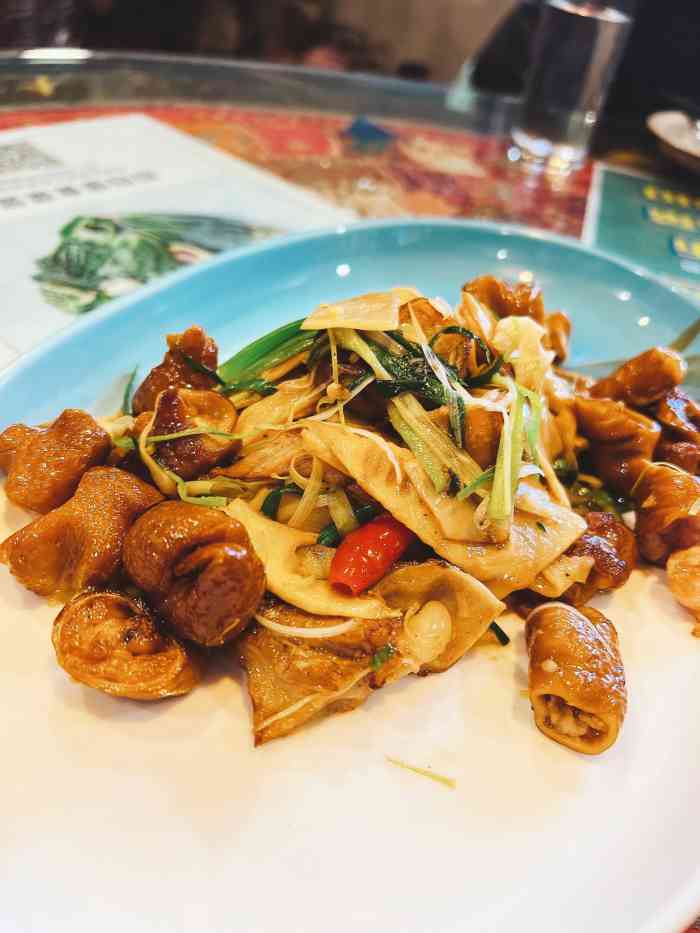 四四慢食厨房(荣祥广场店)-"味道很好,口感干净,辣是辣,酸是酸,合在.