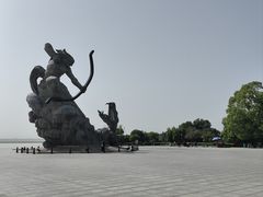 -巴陵广场