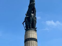 -人民防洪胜利纪念塔