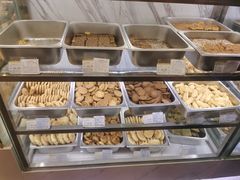 -哈氏·上海哈尔滨食品厂(五角场万达广场店)