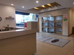 -上海中汽一汽丰田4S店(月星环球港店)