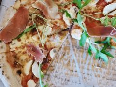 -Gather pizza