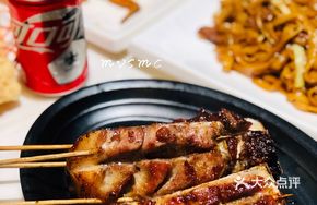 Honey-glazed Pork Ribs