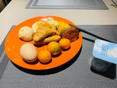 -宜必思·尚品酒店(长沙火车站地铁站店)