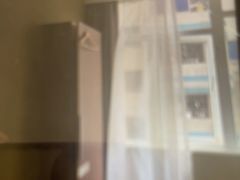 -卡罗酒店(东门晒布地铁站店)