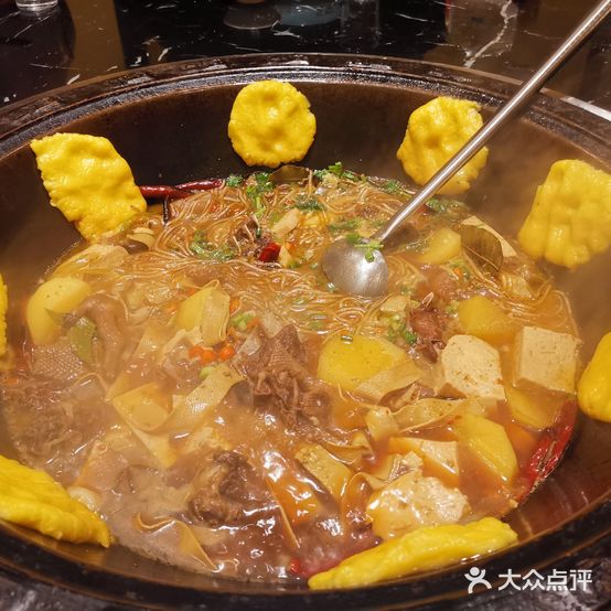 老关东铁锅炖(福霞小区店)