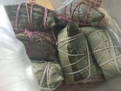 蛋黄肉粽-璐坊粽王(复兴中路店)