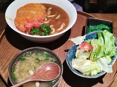 -一豚轩·烧鸟·豚骨拉面(五四路店)