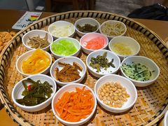 -包整·丝娃娃(一览甲秀楼风景店)