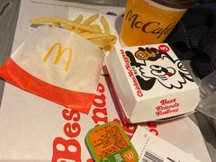 -麦当劳(华宁弘基生活中心店)