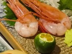 -铭牛烧肉·和牛海鲜自助(高新月牙湖店)