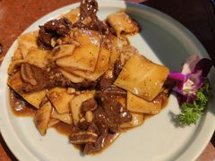 牛仔骨炒年糕-绿茶餐厅(成都万象城店)
