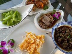 -七的湖·晚芳亭·阳澄湖农家菜·大闸蟹(莲花岛店)
