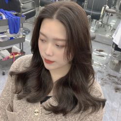 -COMO SALON 烫染可茉发型