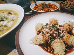 鸡丝凉面-嫩芽·重庆菜馆(十八梯露台观景店)