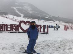 -鳌山滑雪度假区
