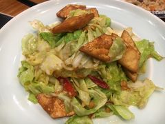 特色馕炒圆白菜-巴依老爷新疆美食(望京小街店)