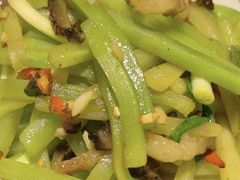 -吃饭皇帝大土家民族菜(正大广场店)