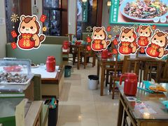 -鲁南仔·滕州炒鸡(经三路店)