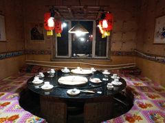 包厢-鱼窝棚柴火铁锅炖(富山屯店)