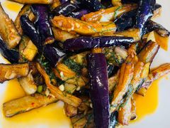 紫苏蒜蓉炒茄子-黄埔华苑酒家(黄埔店)