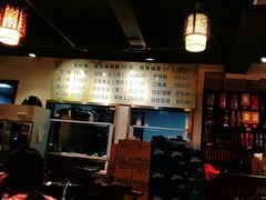 -肖肖酸萝卜鱼火锅(总店)